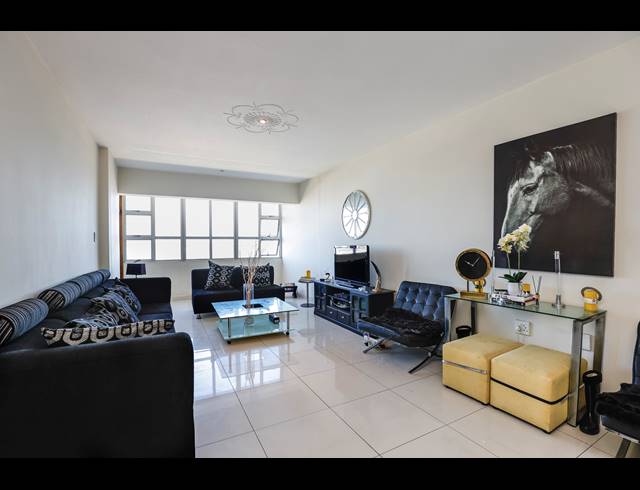 2 BEDROOM APARTMENT FOR SALE IN DURBAN CENTRAL